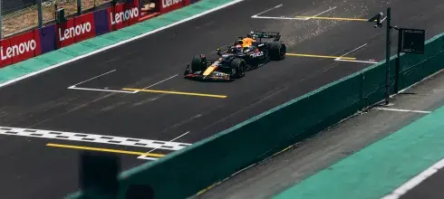 How F1 Transport Their Cars