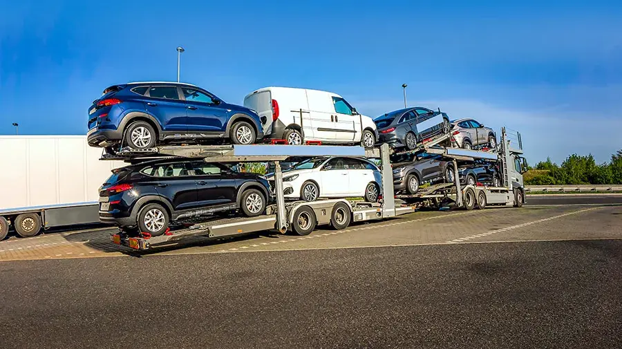 What is the cheapest way to ship your car from and to Florida ?